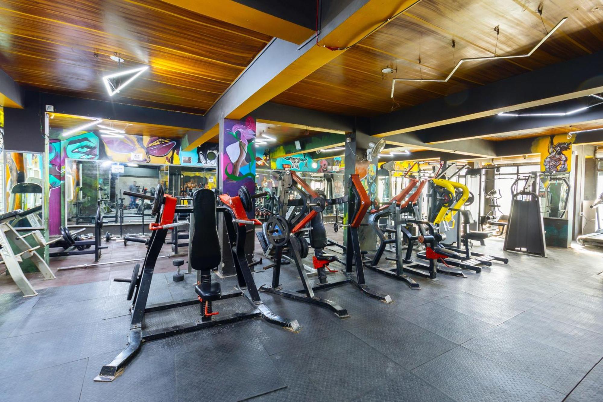 Treebo Seventh Heaven Kukatpally ไฮเดอราบัด ภายนอก รูปภาพ